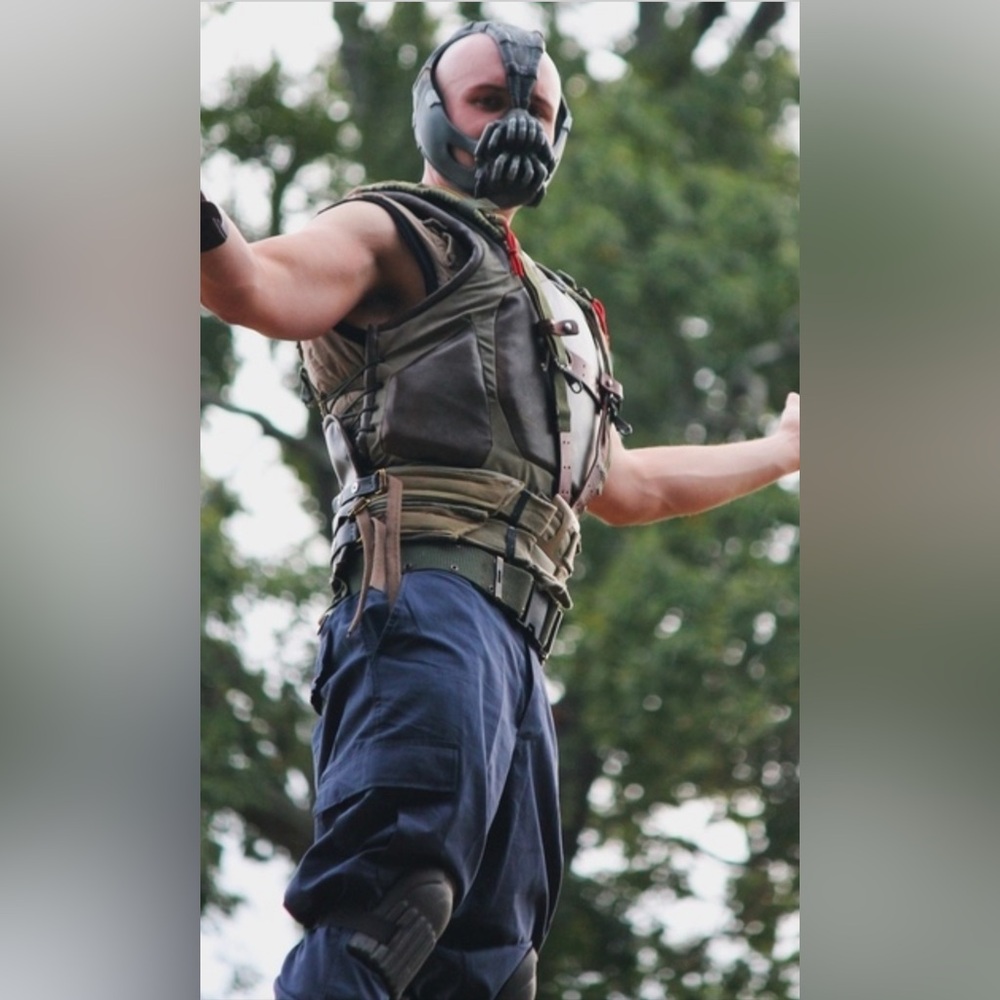 BANE | Warrior Villian from the Batman movie The Dark Knight Rises | Kids Size M - Picture 5 of 17